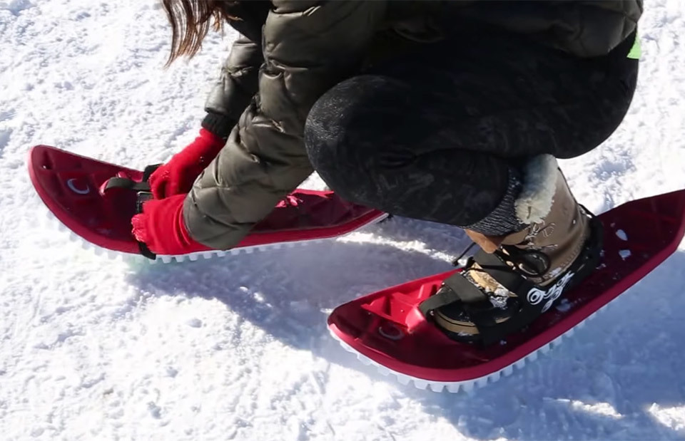 Eva All-Foam Snowshoe | Crescent Moon Snowshoes | Snow Shoes | Snowshoeing